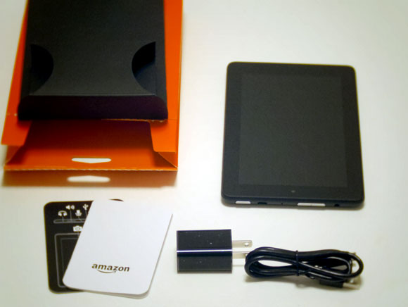Amazon Fireタブレット8GBブラックの梱包物
